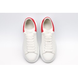 AMQ OVERSIZED SNEAKER with lust red suede heel