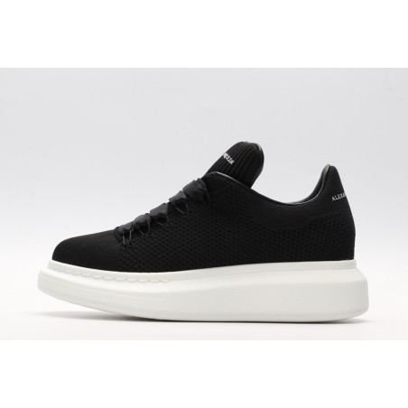 AMQ OVERSIZED SNEAKER Black