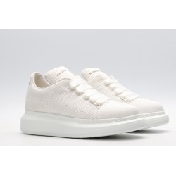 AMQ OVERSIZED SNEAKER White