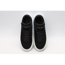 AMQ OVERSIZED SNEAKER Black