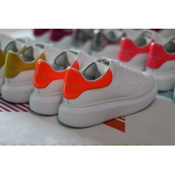 AMQ OVERSIZED SNEAKER with orange heel