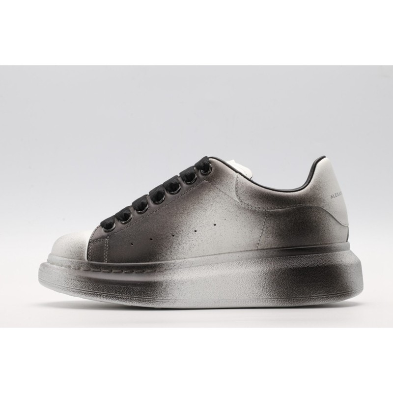 AMQ OVERSIZED SNEAKER