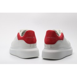 AMQ OVERSIZED SNEAKER with red heel