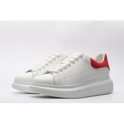 AMQ OVERSIZED SNEAKER with red heel