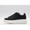 AMQ OVERSIZED SNEAKER Black