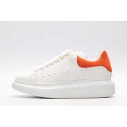 AMQ OVERSIZED SNEAKER with orange heel