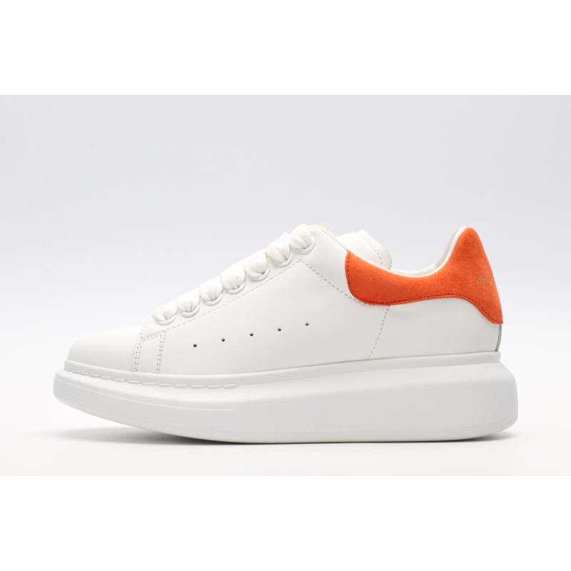 AMQ OVERSIZED SNEAKER with orange heel