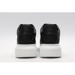 AMQ OVERSIZED SNEAKER Black