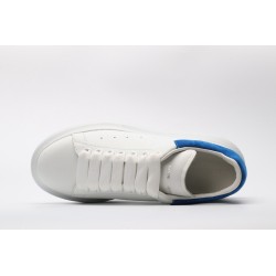 AMQ OVERSIZED SNEAKER with blue heel