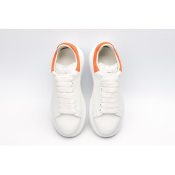 AMQ OVERSIZED SNEAKER with orange heel