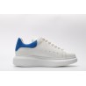 AMQ OVERSIZED SNEAKER with blue heel