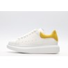 AMQ OVERSIZED SNEAKER Yellow heel