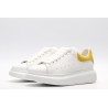 AMQ OVERSIZED SNEAKER Yellow heel