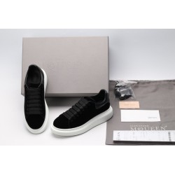 AMQ OVERSIZED SNEAKER black