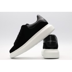 AMQ OVERSIZED SNEAKER black