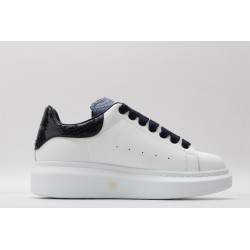 AMQ OVERSIZED SNEAKER