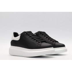 AMQ Black calf leather lace-up sneaker