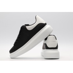 AMQ Black calf leather lace-up sneaker