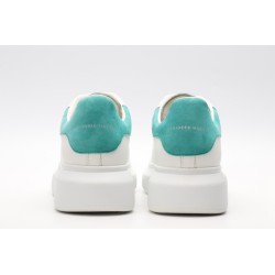 AMQ OVERSIZED SNEAKER