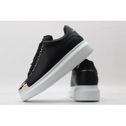 AMQ Leather Black Sneakers