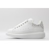 AMQ oversized white sneakers with siL*Ver-finished hammered stud