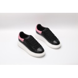 AMQ oversized black sneakers with rose heel