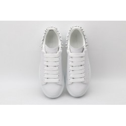 White calf leather lace-up sneaker with siL*Ver-finished hammered stud