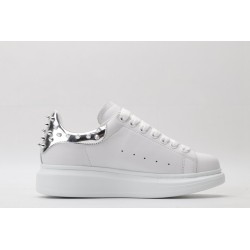 White calf leather lace-up sneaker with siL*Ver-finished hammered stud