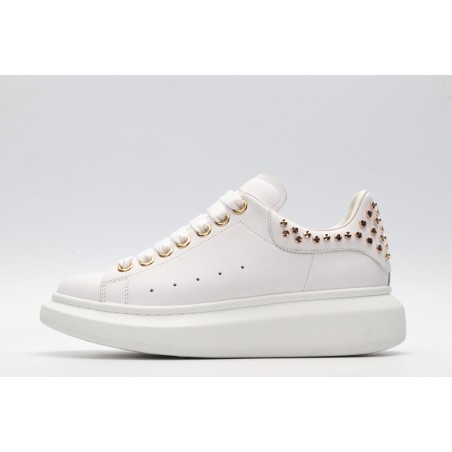 White calf leather lace-up sneaker with gold-finished hammered stud