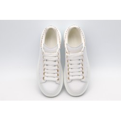 White calf leather lace-up sneaker with gold-finished hammered stud