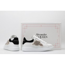 AMQ oversized sneakers with black heel