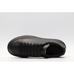 AMQ black oversized sneakers