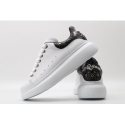 AMQ White calf leather lace-up sneaker