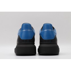 AMQ black oversized sneakers with blue heel