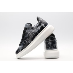 AMQ black oversized sneakers