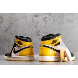 AJ 1 Yellow Toe Black White