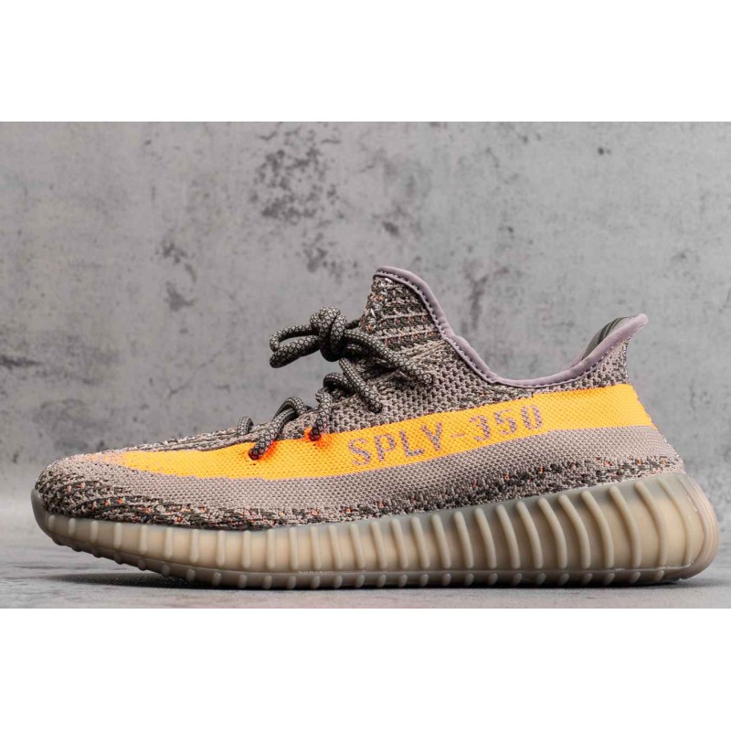 YZY Boost 350 V2 Beluga