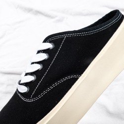 FOG Bone Suede black