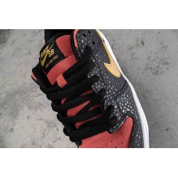 Dunk SB Low Walk of Fame