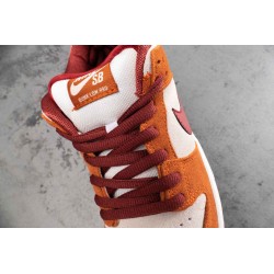 SB Dunk Low Pro Dark Russet Cedar