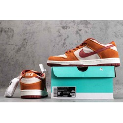 SB Dunk Low Pro Dark Russet Cedar