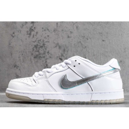 SB Dunk Low Diamond Supply Co White Diamond