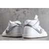 Diamond x SB Dunk Low \"White\"