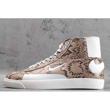 Nike SB Blazer Mid Soulland FRI.day 03