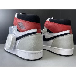 Air Jordan 1 Retro High OG \'Light Smoke Grey\'