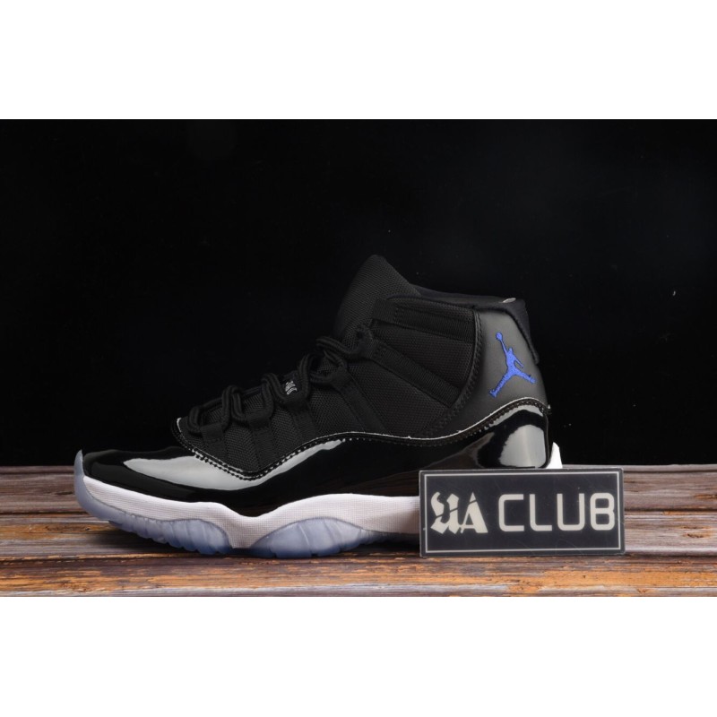 Air Jordan 11 Retro \'Space Jam\' 2016