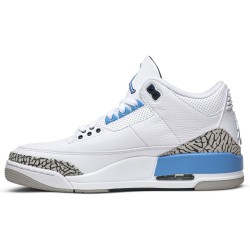 Air Jordan 3 Retro \'UNC\'