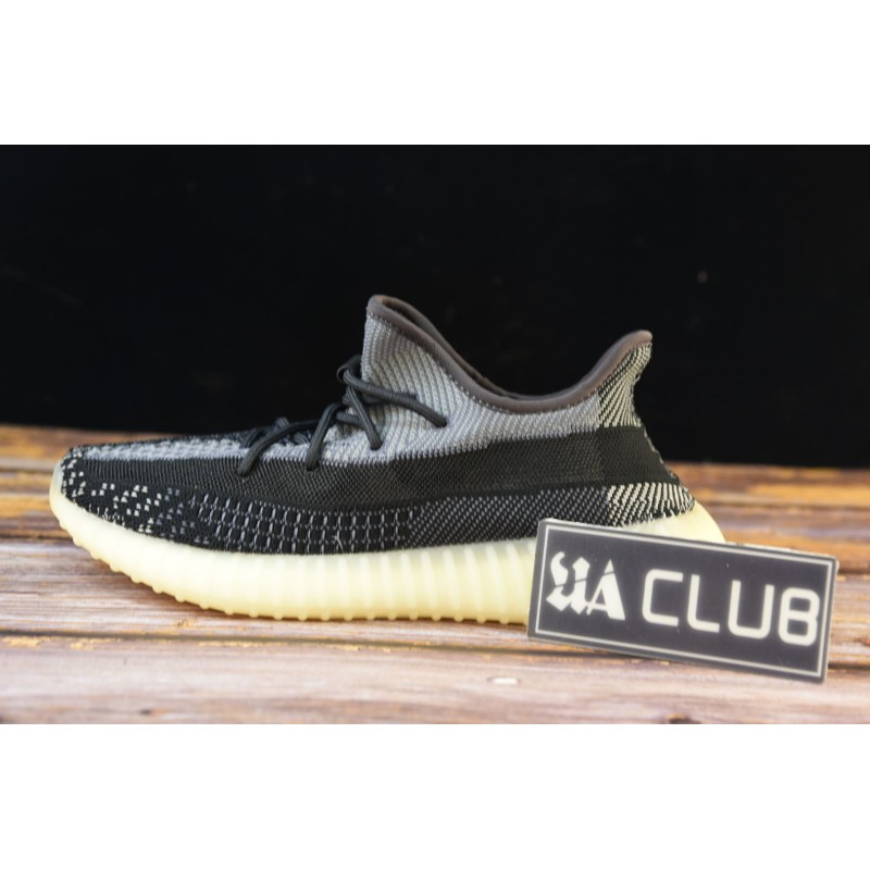 Yeezy Boost 350 V2 \'Asriel\'