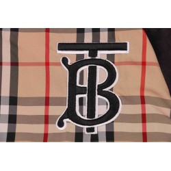 Burberry 19Fw Embroidered \'BT\'  Mismatching Jacket