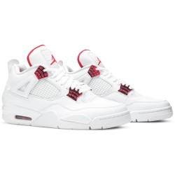 Air Jordan 4 Retro \'Red Metallic\'